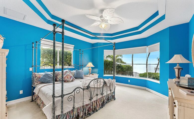 Riverside Bliss with Beach Access in Melbourne Beach - Melbourne Beach, Florida