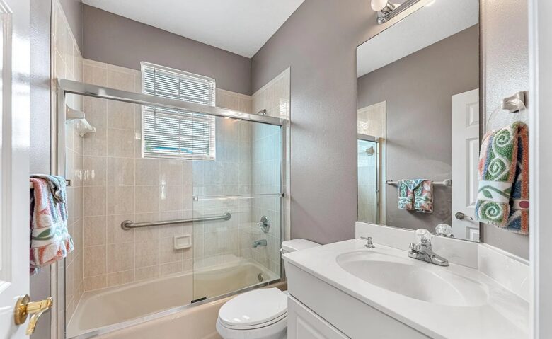 Riverside Bliss with Beach Access in Melbourne Beach - Melbourne Beach, Florida