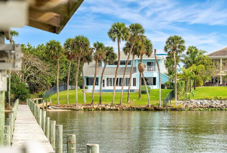 Riverside Bliss with Beach Access in Melbourne Beach - Melbourne Beach, Florida