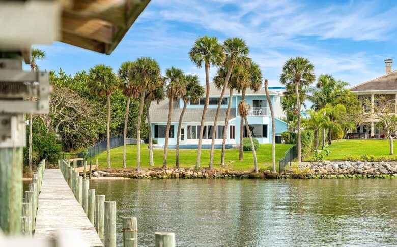 Riverside Bliss with Beach Access in Melbourne Beach - Melbourne Beach, Florida