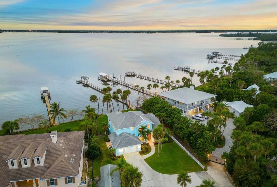 Riverside Bliss with Beach Access in Melbourne Beach - Melbourne Beach, Florida