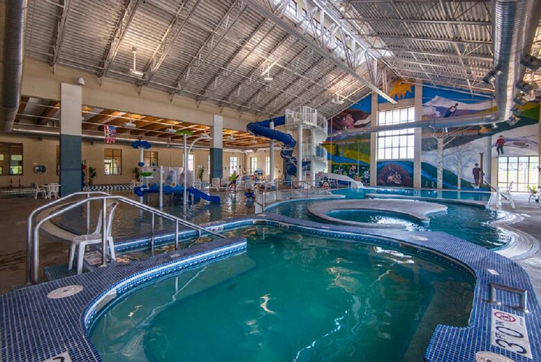 Luxury Villa with Hot Tub & Mountain Views near Winter Park Resort - Winter Park, Colorado