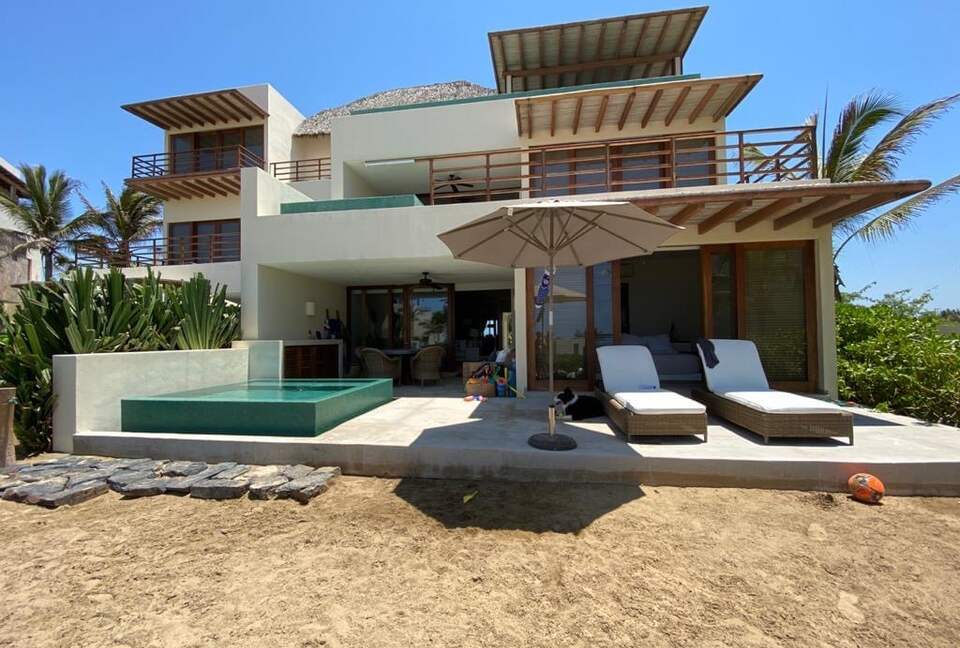 Marea Beachfront Villas - Playa Blanca, Mexico