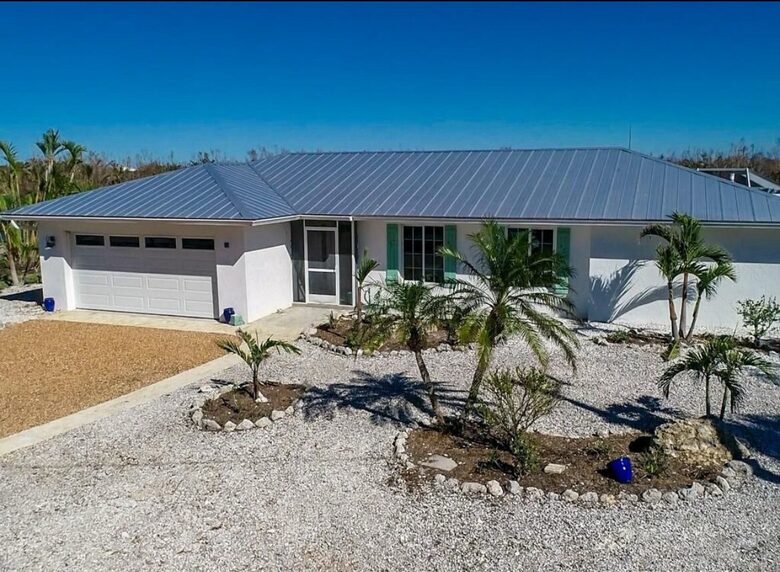 Sanibel East Rock Oasis - Sanibel, Florida
