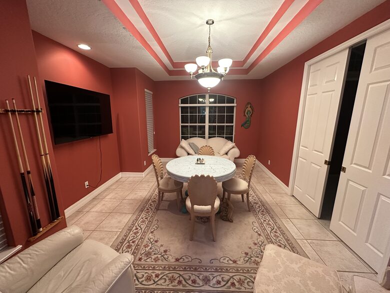 Riverside Bliss with Beach Access in Melbourne Beach - Melbourne Beach, Florida