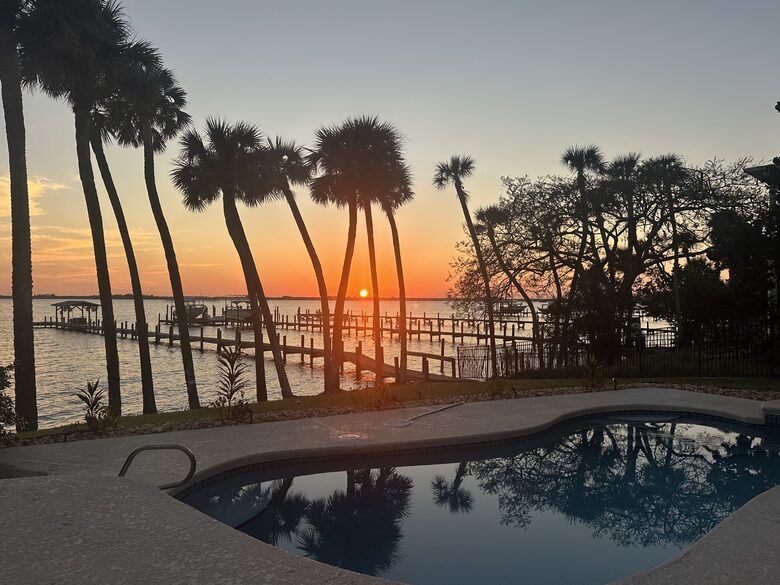 Riverside Bliss with Beach Access in Melbourne Beach - Melbourne Beach, Florida