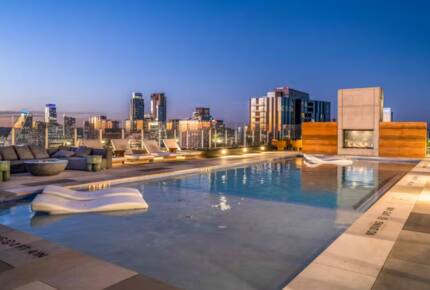 Stylish Urban Getaway in the Heart of Austin - Austin, Texas