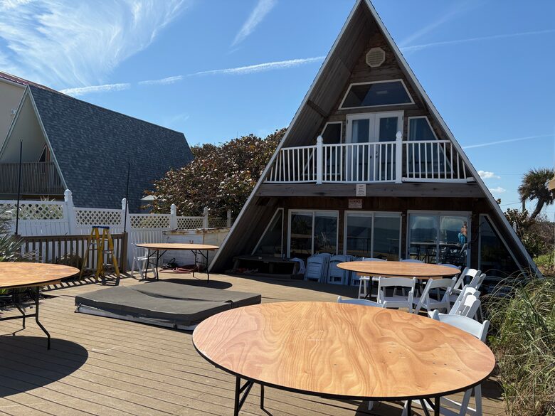 A-frame on the Beach - New Smyrna Beach, Florida