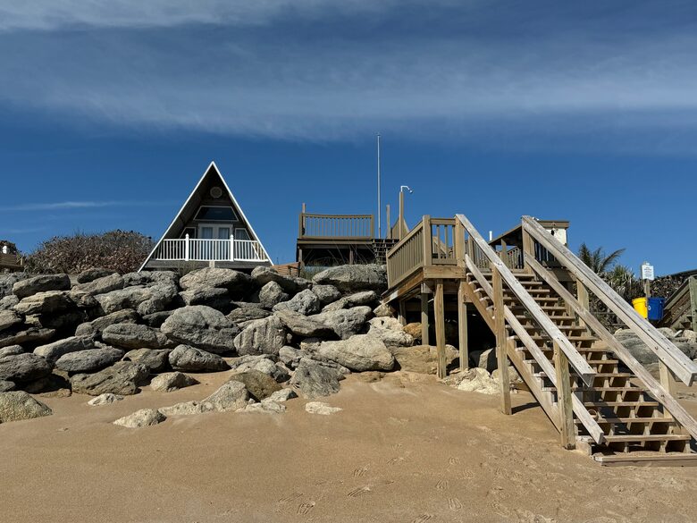 A-frame on the Beach - New Smyrna Beach, Florida