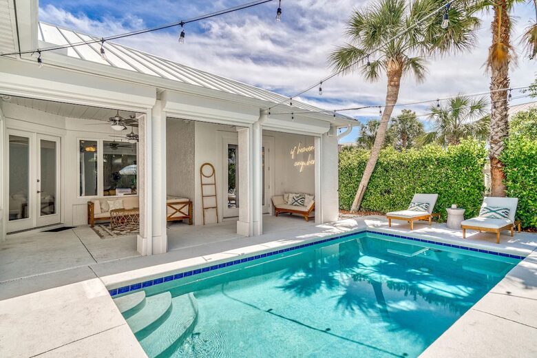 Seacrest West Retreat Near 30A Beaches - Inlet Beach, Florida