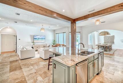 Seacrest West Retreat Near 30A Beaches - Inlet Beach, Florida