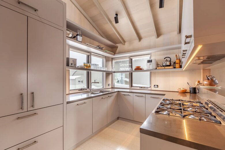 Family Chalet 34 - Perisher Valley, Australia