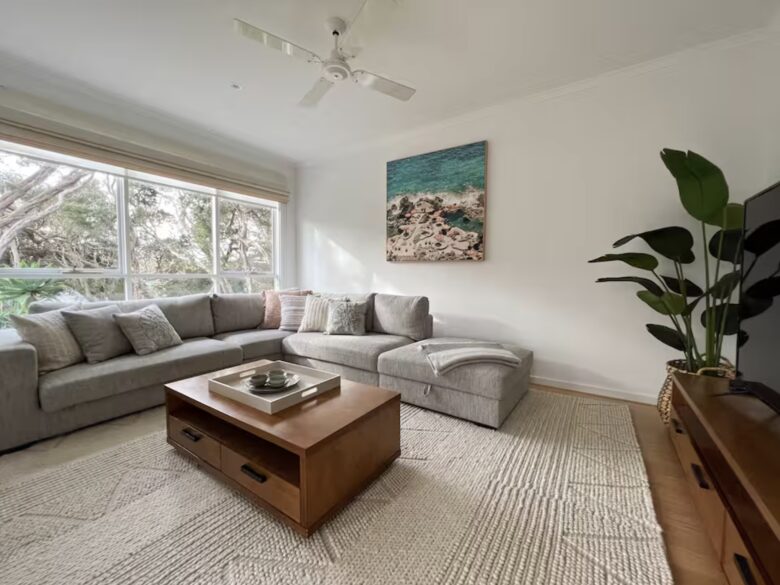 Moonah Decks Beach House - Rye, Australia