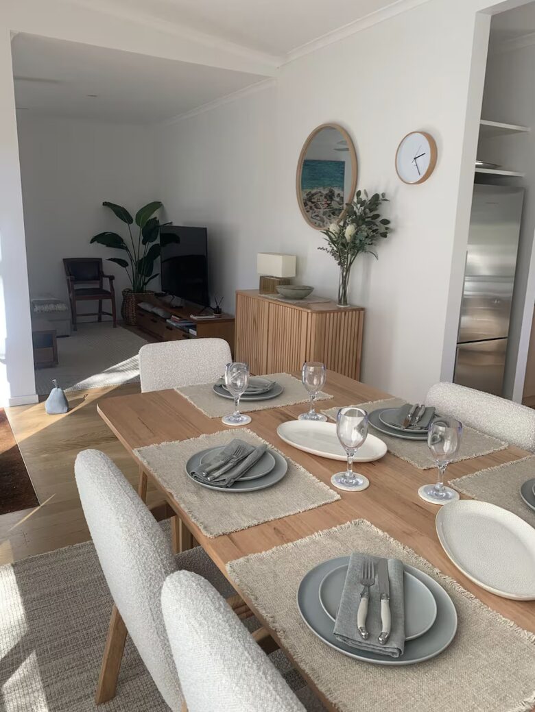 Moonah Decks Beach House - Rye, Australia
