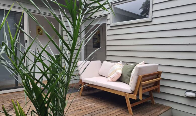 Moonah Decks Beach House - Rye, Australia