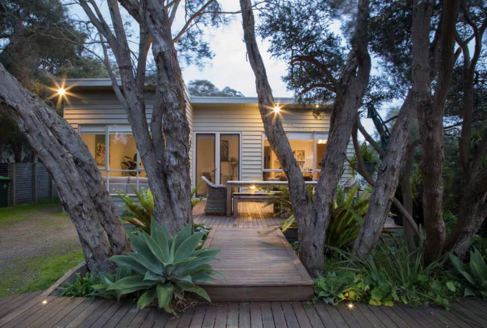 Moonah Decks Beach House - Rye, Australia