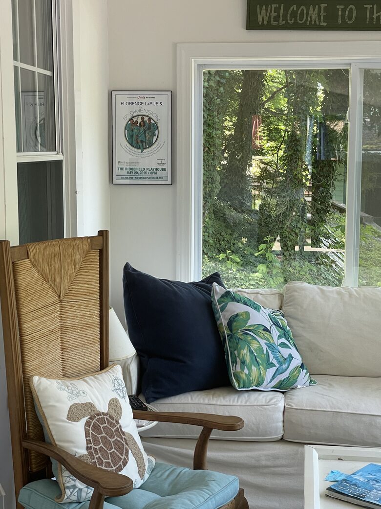 Lake Zoar Cottage - Sandy Hook, Connecticut