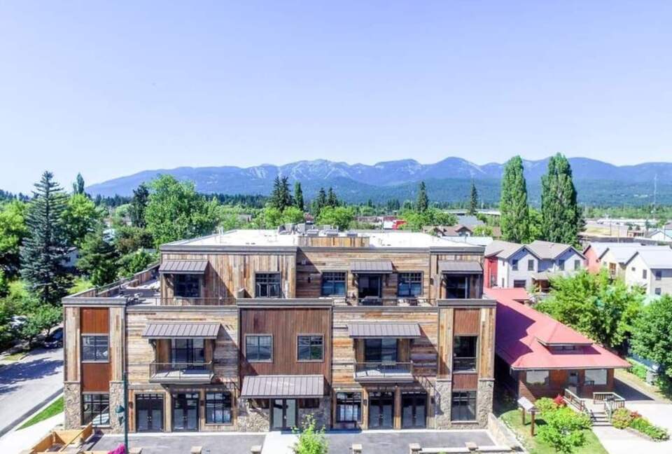Modern Loft in the Heart of Downtown Whitefish - Whitefish, Montana