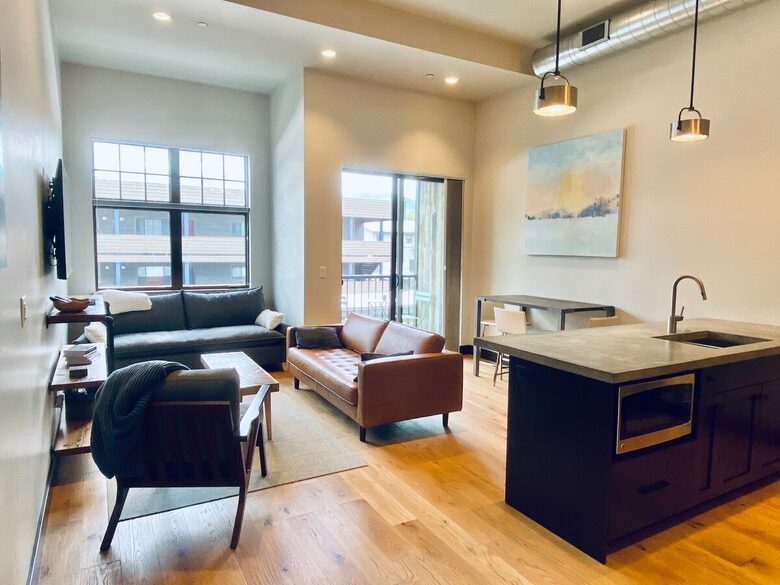 Modern Loft in the Heart of Downtown Whitefish - Whitefish, Montana