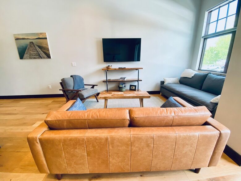 Modern Loft in the Heart of Downtown Whitefish - Whitefish, Montana