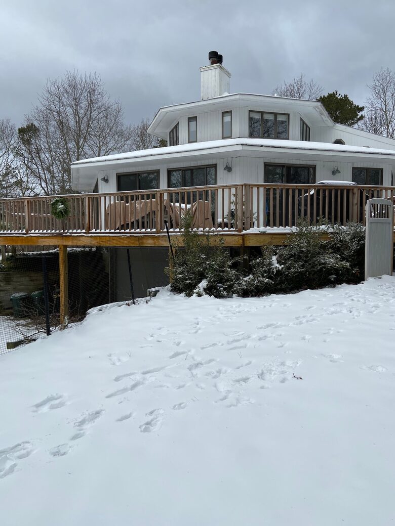 Sunny and Secluded Modernist Gem with Heated Pool - East Hampton, New York