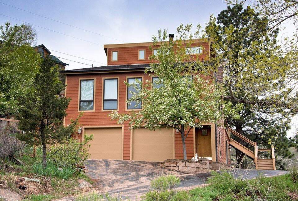 Peaceful Horsetooth Retreat with a View - Fort Collins, Colorado