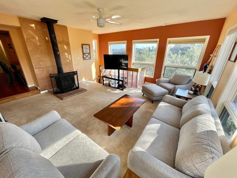 Peaceful Horsetooth Retreat with a View - Fort Collins, Colorado