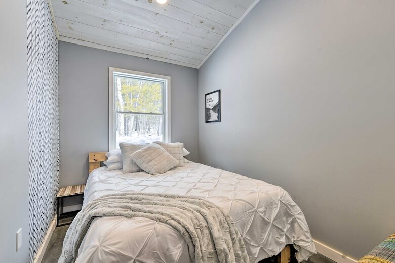 Adirondack Cabin Near Whiteface Mountain Resort - Wilmington, New York
