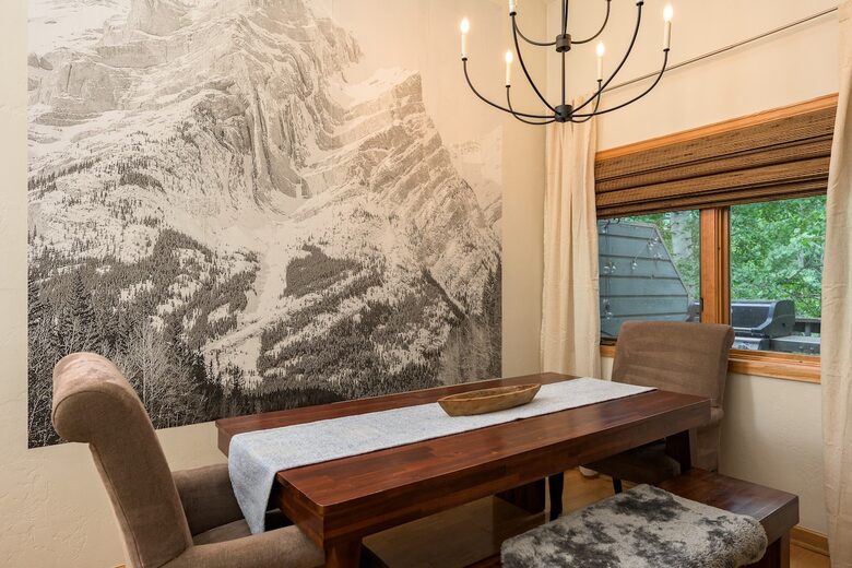 Beaver Creek Getaway | Steps to Gondola, 12 minutes to Vail - Avon, Colorado