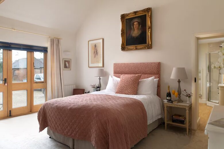 The Clock Tower | Countryside Barn - Reading, Henley-on-Thames, United Kingdom