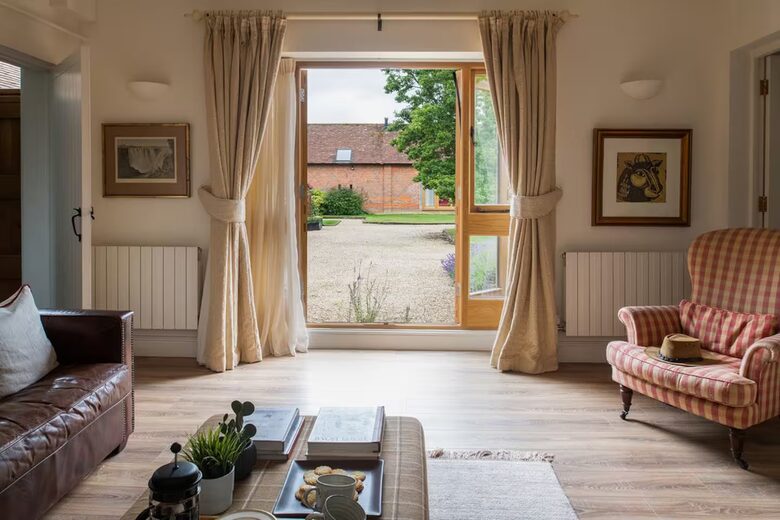 The Clock Tower | Countryside Barn - Reading, Henley-on-Thames, United Kingdom