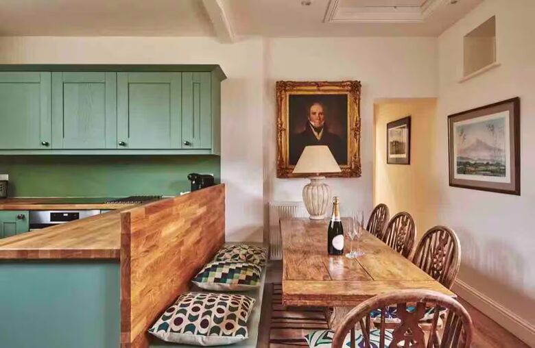 The Clock Tower | Countryside Barn - Reading, Henley-on-Thames, United Kingdom