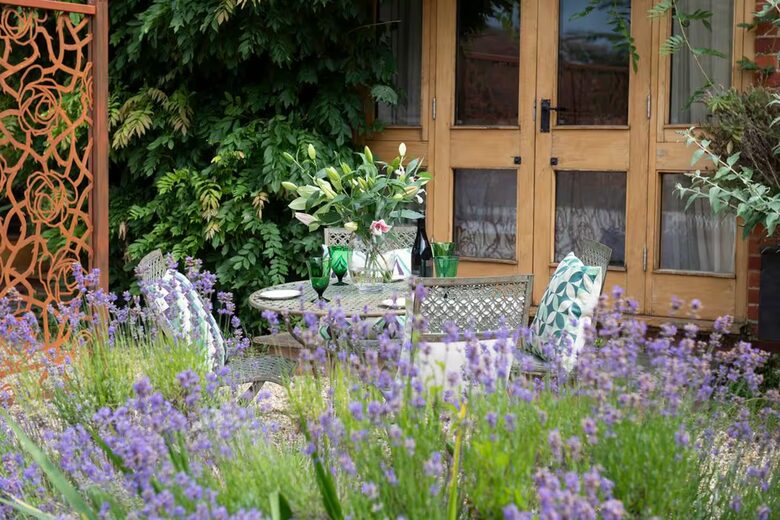 The Clock Tower | Countryside Barn - Reading, Henley-on-Thames, United Kingdom