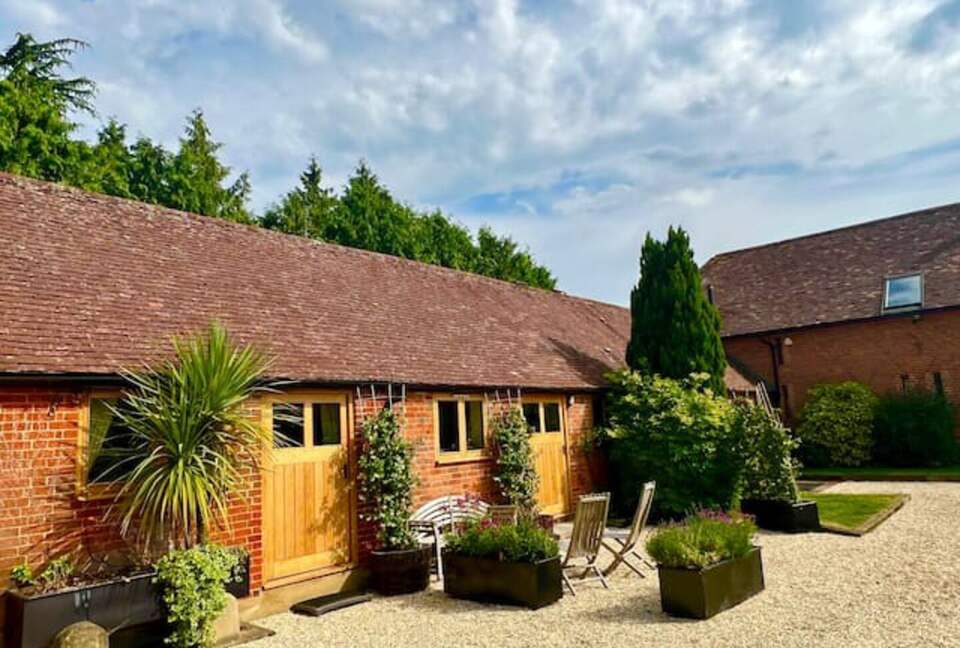 The Dairy | Countryside Barn - Reading, Henley-on-Thames, United Kingdom