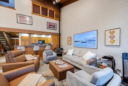 Lakefront Escape with Private Beach Access & Walk to Ski Shuttle - South Lake Tahoe, California