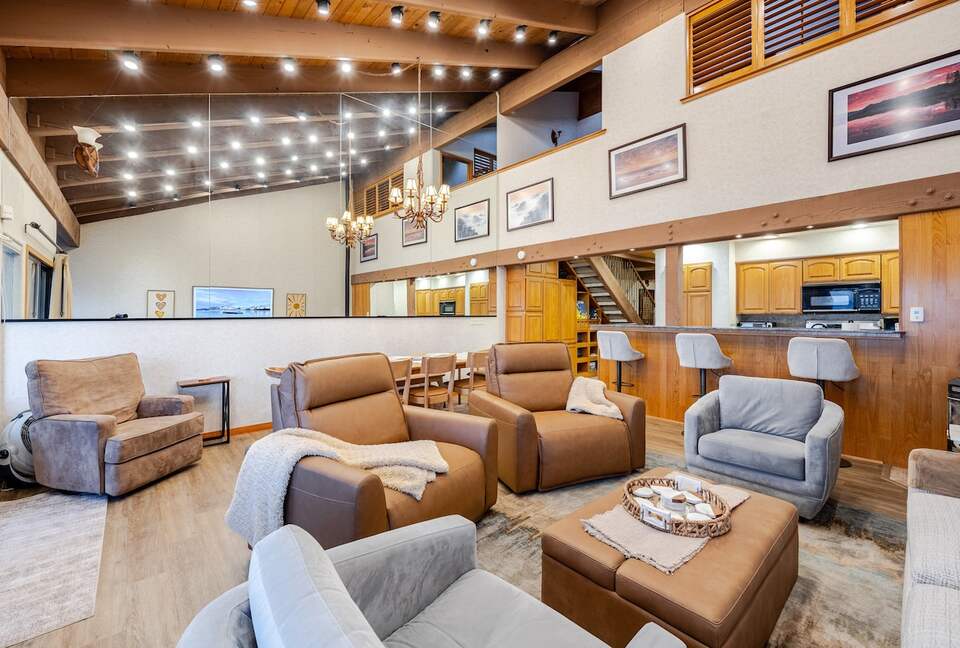 Lakefront Escape with Private Beach Access & Walk to Ski Shuttle - South Lake Tahoe, California