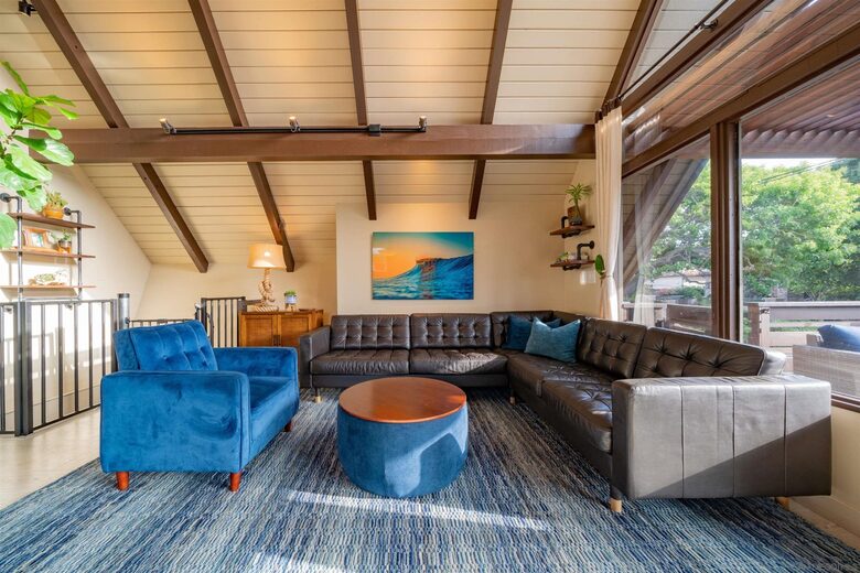 Encinitas Coastal Beach Bungalow - Encinitas, California