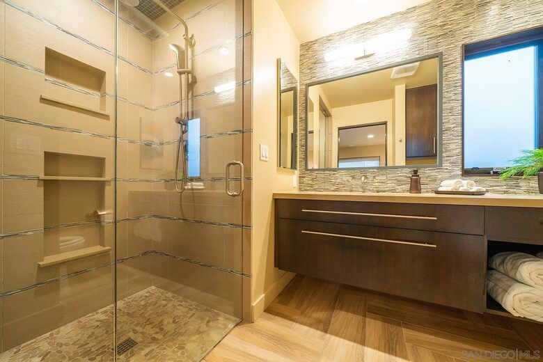 Encinitas Coastal Beach Bungalow - Encinitas, California