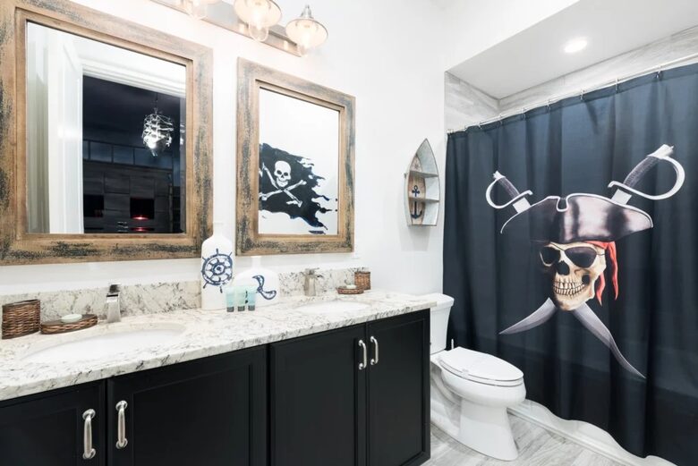 Ultimate Family Retreat with Themed Bedrooms and Game Loft - Reunion, Florida