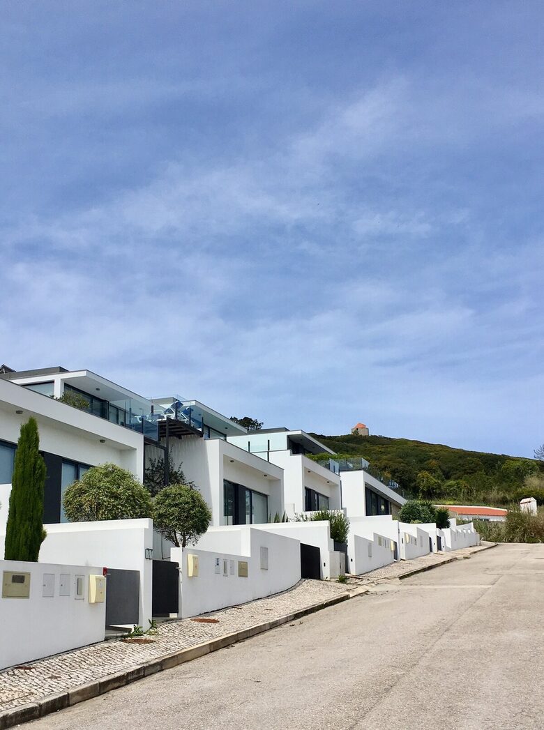 Villa Vista da Baía | Breathtaking Bay View & Heated Pool - Salir do Porto, Portugal