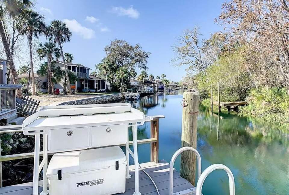 Crystal River Getaway - Crystal River, Florida