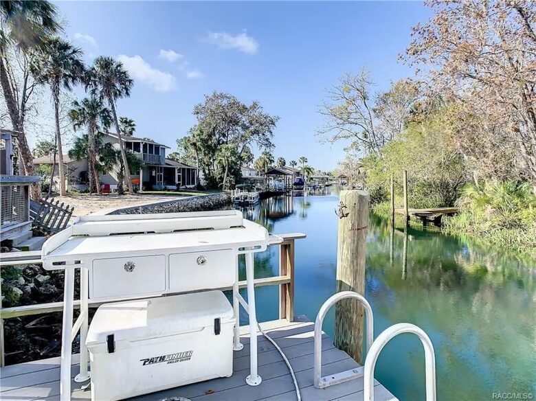 Crystal River Getaway - Crystal River, Florida
