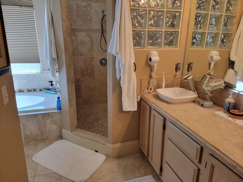Crystal River Getaway - Crystal River, Florida