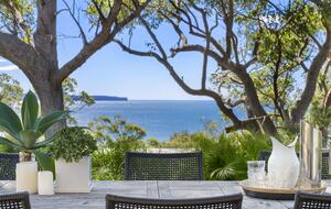 Stylish Holiday House Whale Beach - Sydney, Australia