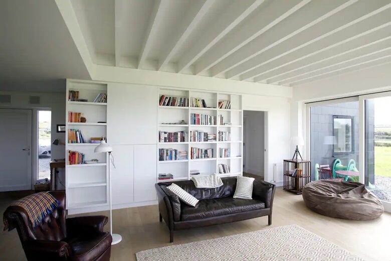 Contemporary Luxury Cottage near Cliffs of Moher - Liscannor, Ireland