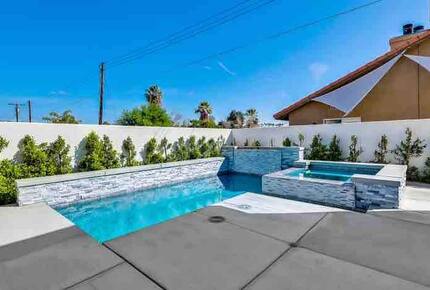 Mountain View Modern Oasis in La Quinta - La Quinta, California