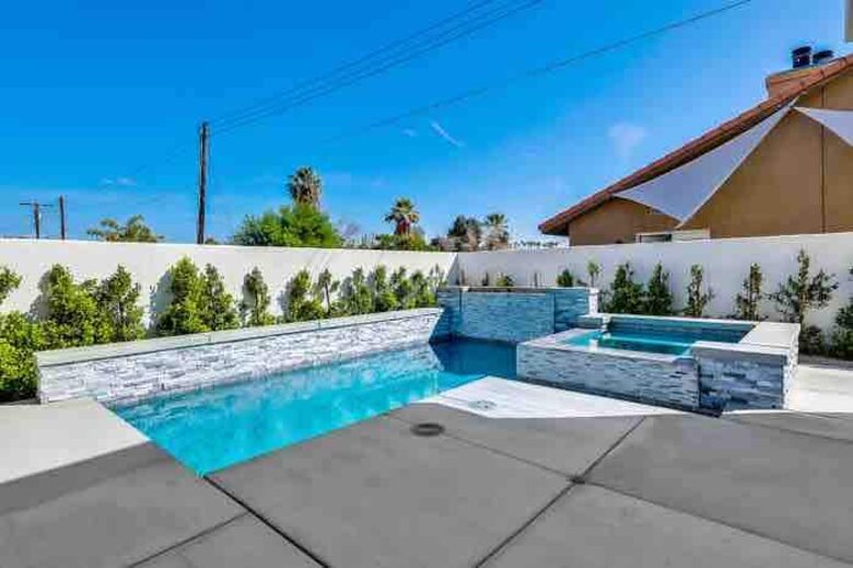 Mountain View Modern Oasis in La Quinta - La Quinta, California
