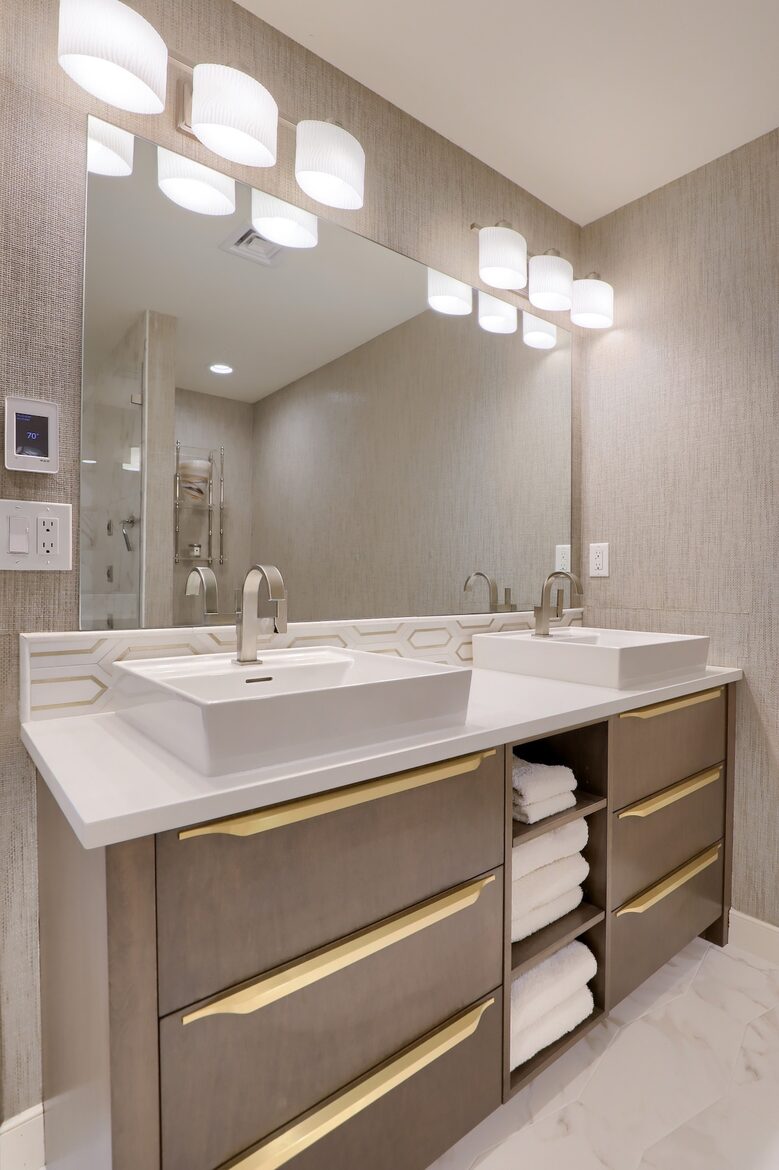 Elegant 3,000 Sq. Ft. Condo in Lancaster's Heart - Lancaster, Pennsylvania