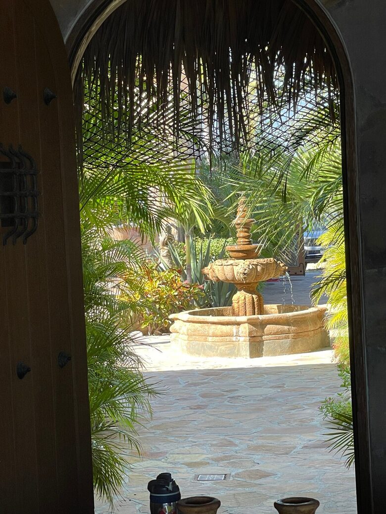 Beautiful Beachfront Hacienda - Baja California Sur, Mexico