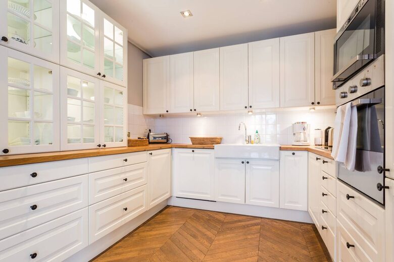 Fancy Designer Flat on Saint-Honoré - Paris, France